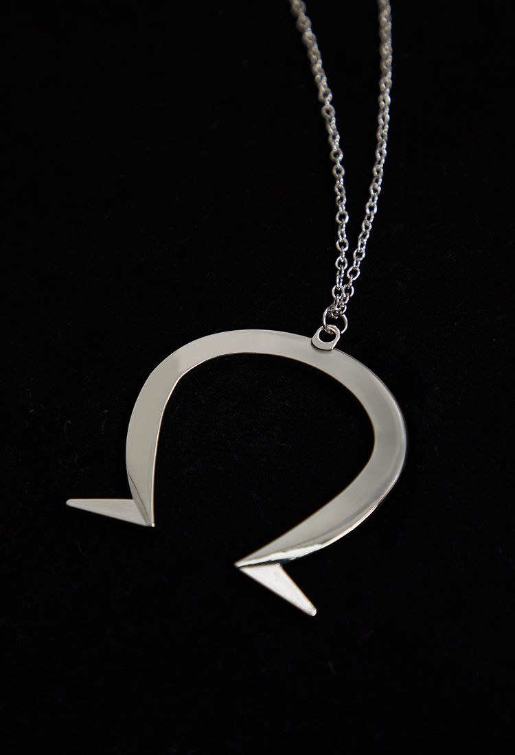 Alice Horseshoe Necklace U Character Fashionable Metal Neck Jewelry Cosplay Costume Necklace