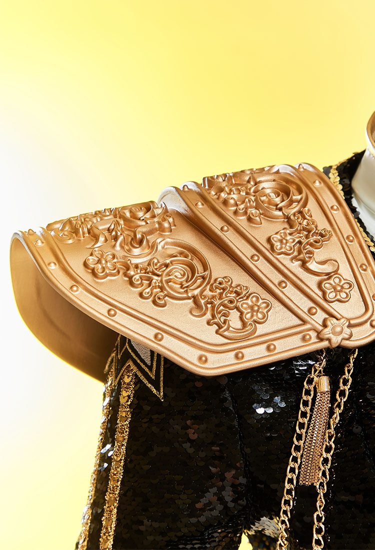Kpop Slayers Leader Vocal Cosplay Accessories Shoulder Armor Props