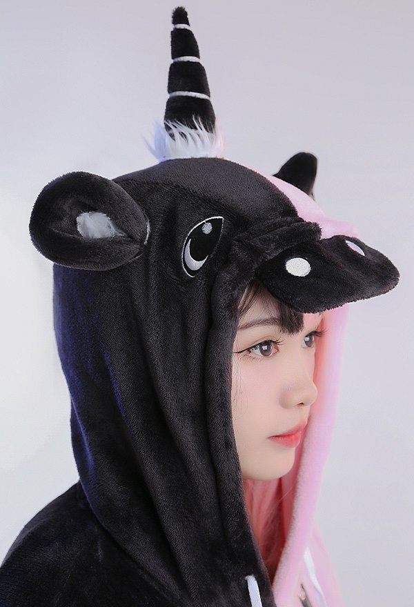 Cape Licorne Pour Enfants – Déguisement Halloween, Carnaval Et Anniversaire – Cape Douce Qui Fait Tourner Les Têtes !