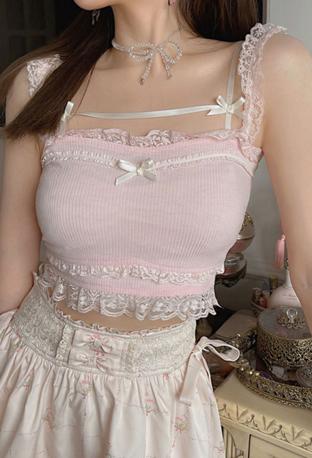 Woman Cute Sleeveless Lace Trim Strap Camisole Tank Top