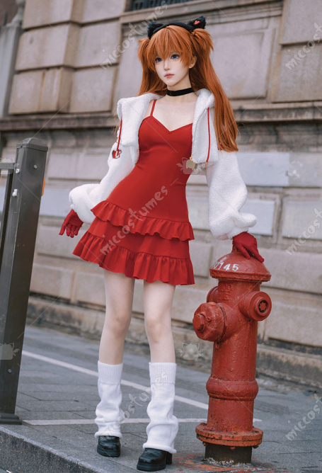 Anime Girl Figure Ver Cosplay Costume Red Winter Dress with Jacket and Hat