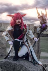 FF Field Commander Cosplay Costume Sweater and Pants with Long Coat and Gloves