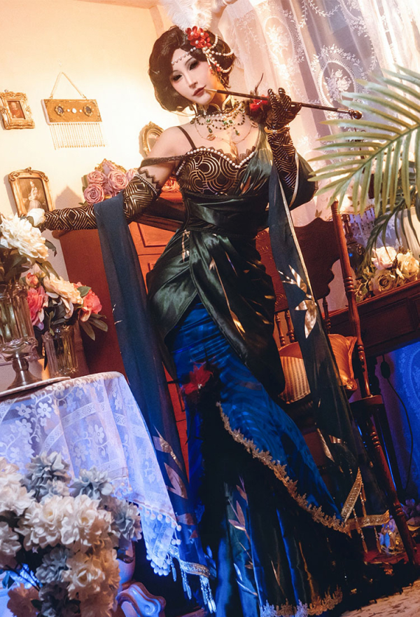 Women Michiko Geisha Costume - Dress with Waistband Shawl Identity