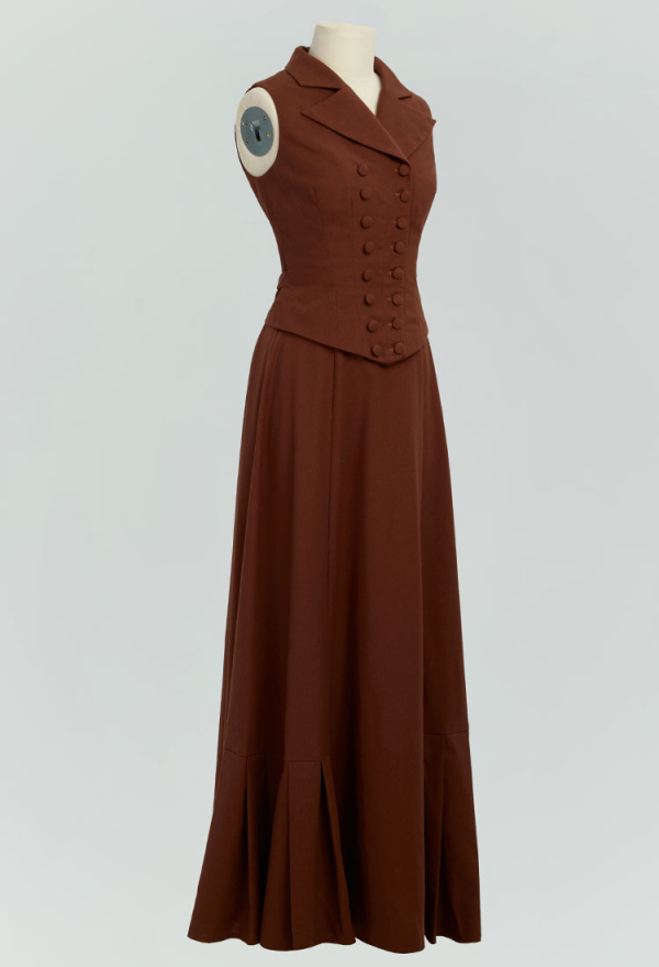 chinese dress ladies Ladies Full Back Long Vest  DeMoulin Bros. and Co
