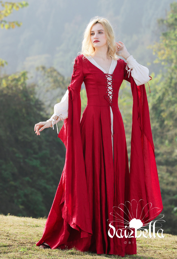 The Duchess Medieval Wedding Dress - Exclusive Medieval Costume