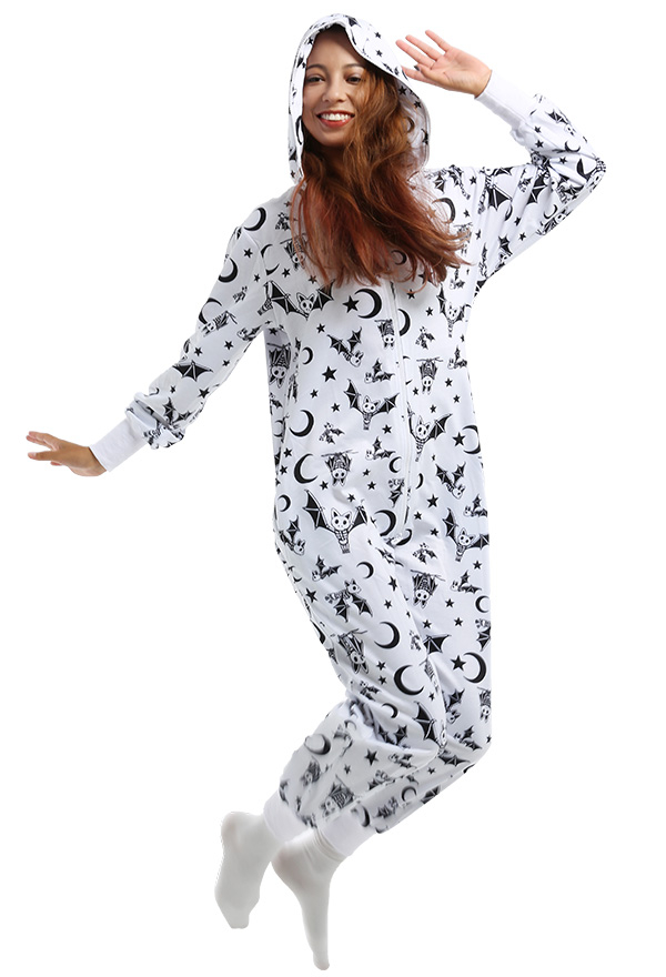 Combinaison Halloween Pyjama Une Pièce Vêtement de Nuit à Manches Longues avec Impression de Chauve-souris Squelette Chat Lune