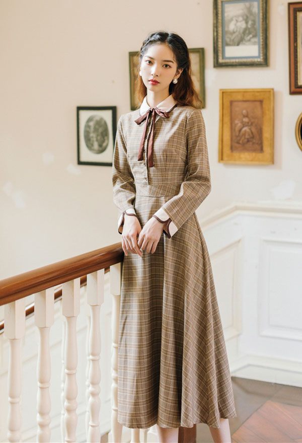 Collared vintage dress hotsell