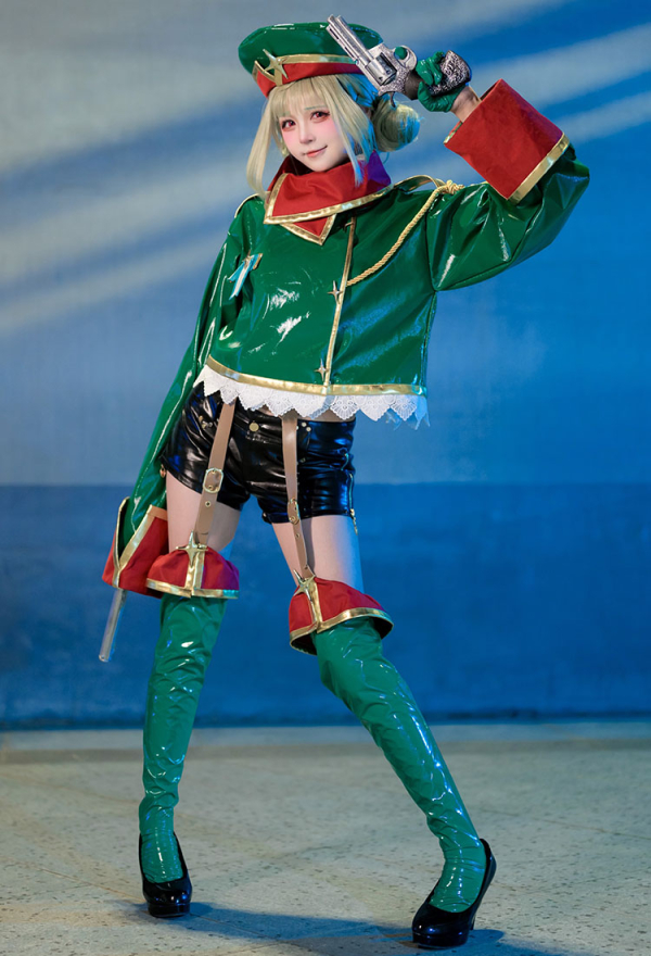 Gushing Over Magical Girls Araga Kiwi Cosplay Kostüm grünes Oberteil und Hut mit Shorts Handschuhen Socken